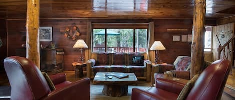 Nhà gỗ (3 Bedrooms) | Nội thất