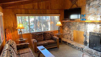 Chalé (4 Bedrooms) | Parte interna