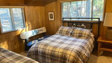 Chalet (4 Bedrooms) | Interior