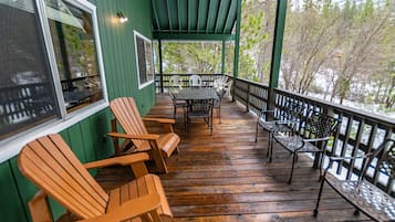 Chalet (4 Bedrooms) | Interior