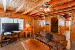 Chalé (4 Bedrooms) | Parte interna