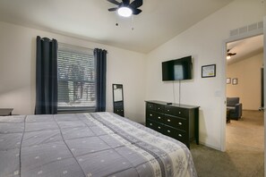 House (3 Bedrooms) | Interior - Suter's Forte (Yosemite National Park)