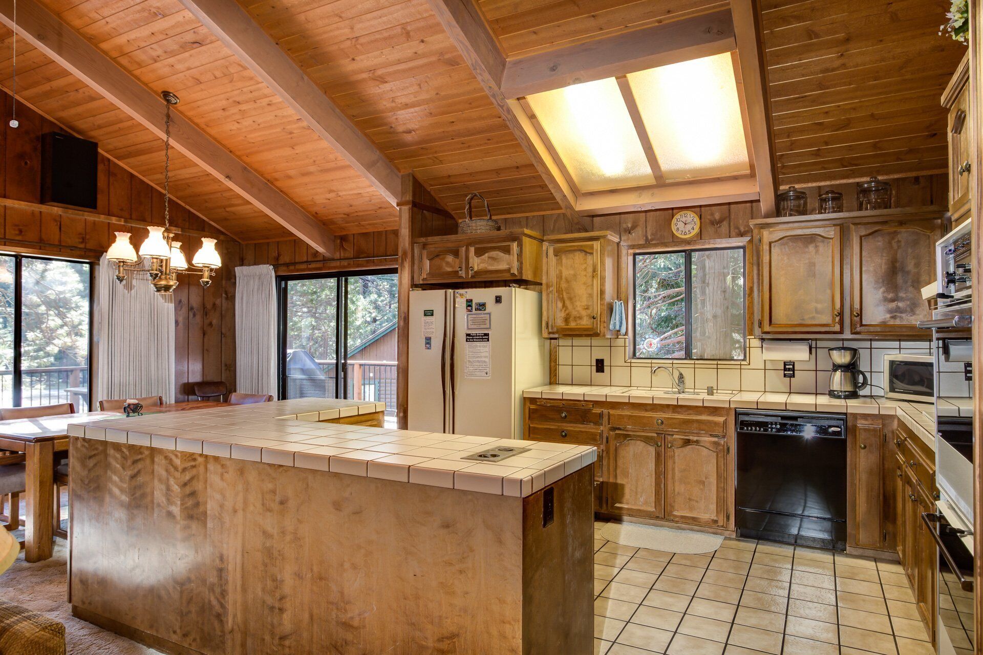 Chalet (3 Bedrooms) | Interior