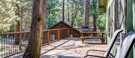 Chalet (3 Bedrooms) | Interior