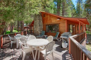 Interior - Deer Creek (Yosemite National Park)