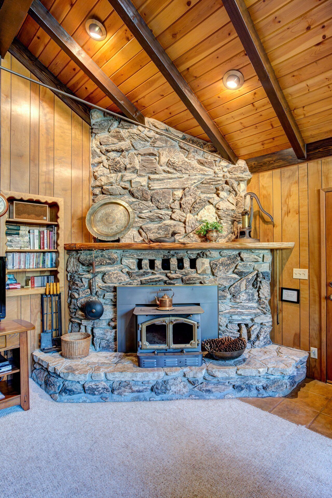 Chalet (3 Bedrooms) | Interior