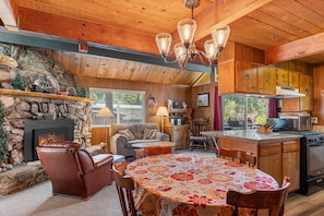 Chalet (3 Bedrooms) | Innenbereich