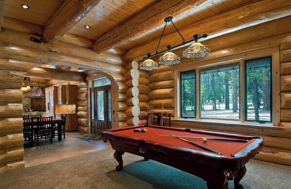 Interior - El Capitan (Yosemite National Park)