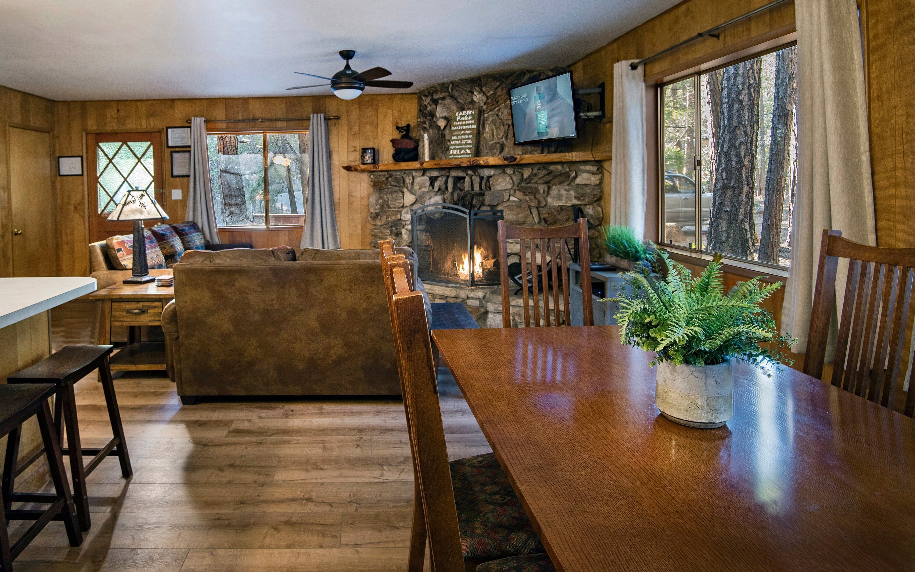 المنشأة من الداخل