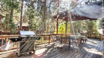 Chalet (1 Bedroom) | Interior