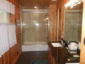 Chalet (3 Bedrooms) | Interior - Deer Lodge (Yosemite National Park)