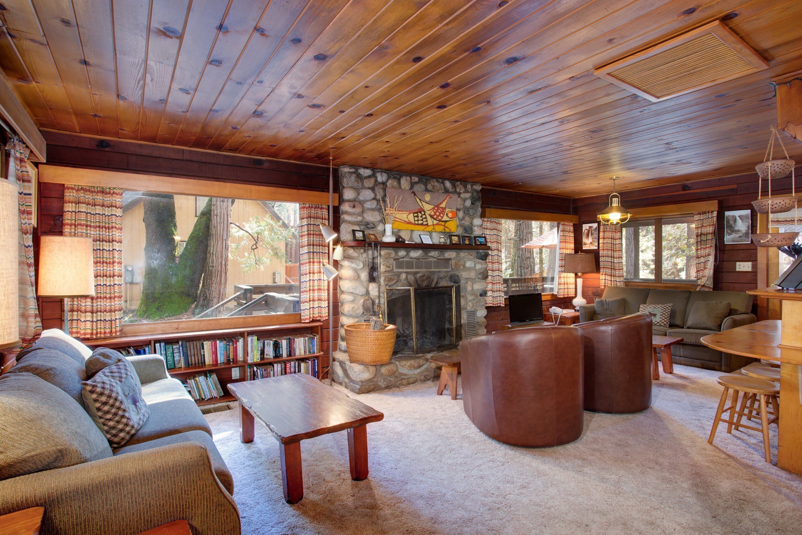 Chalet (2 Bedrooms) | Interior