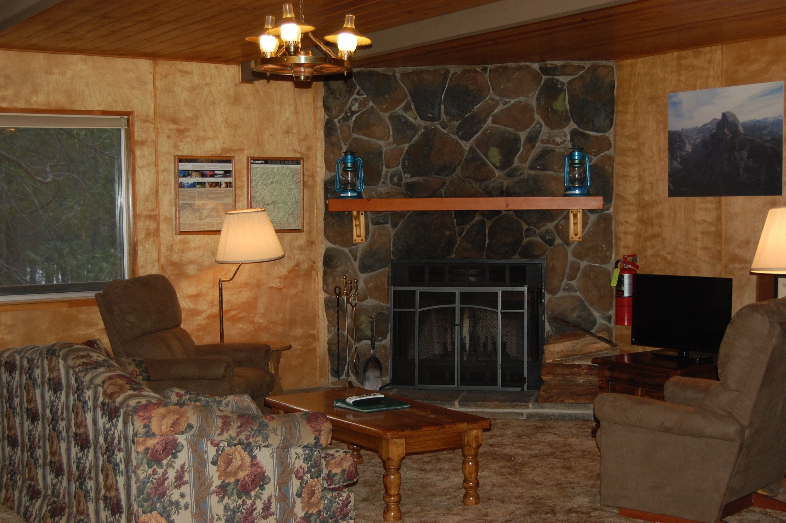 Chalet (3 Bedrooms) | Interior