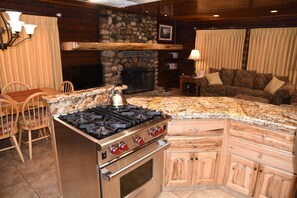 Chalé (2 Bedrooms) | Parte interna