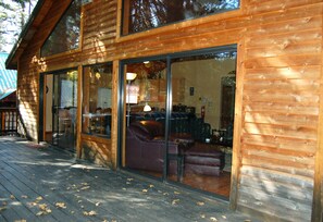 Front of property - Edmond's Place (Yosemite National Park)