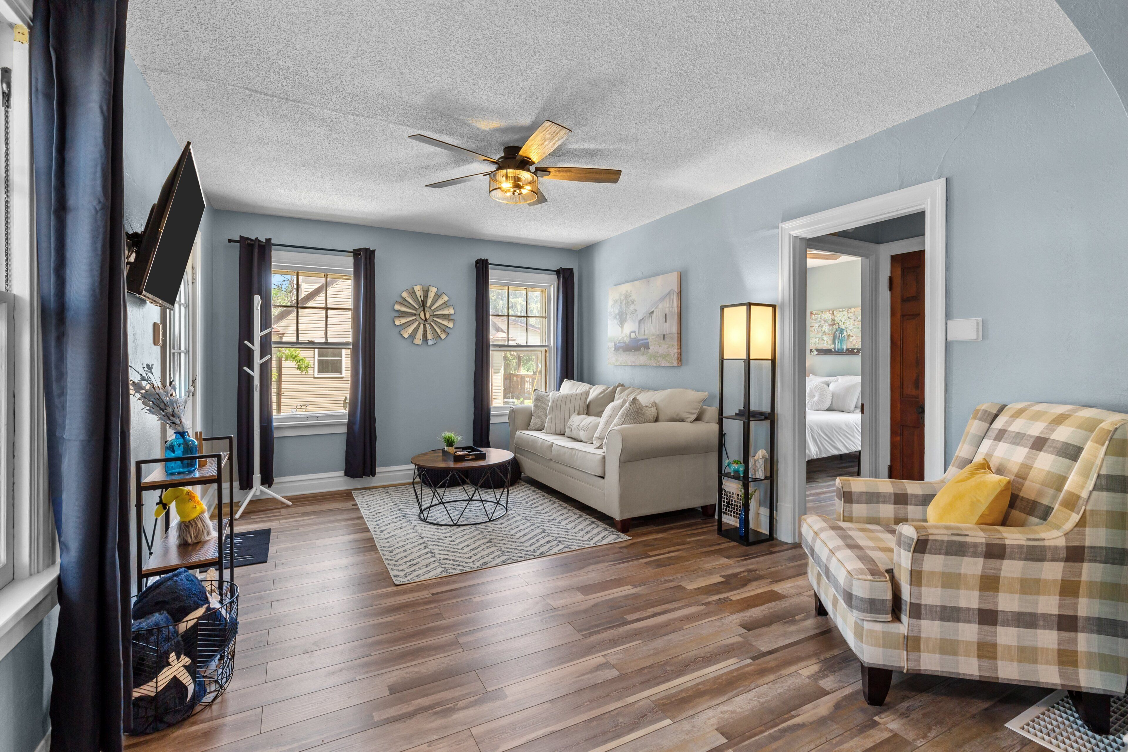 House (2 Bedrooms) | Living area