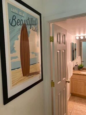 Interior - Beachfront Bliss Walk to Sand, Pool, Restaurants (Kihei)