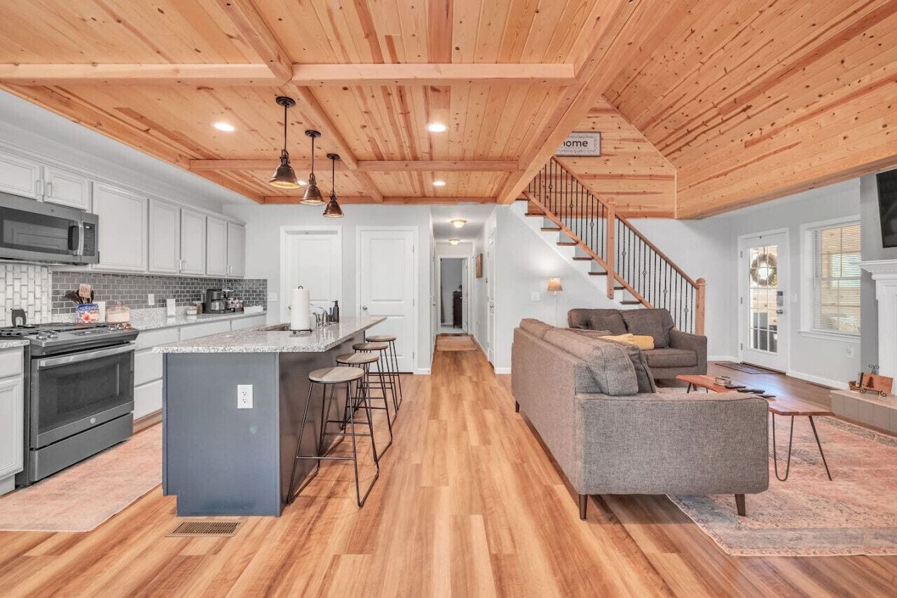 House (4 Bedrooms) | Interior