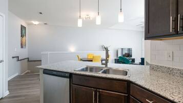 Apartment (1 Bedroom) | Interior