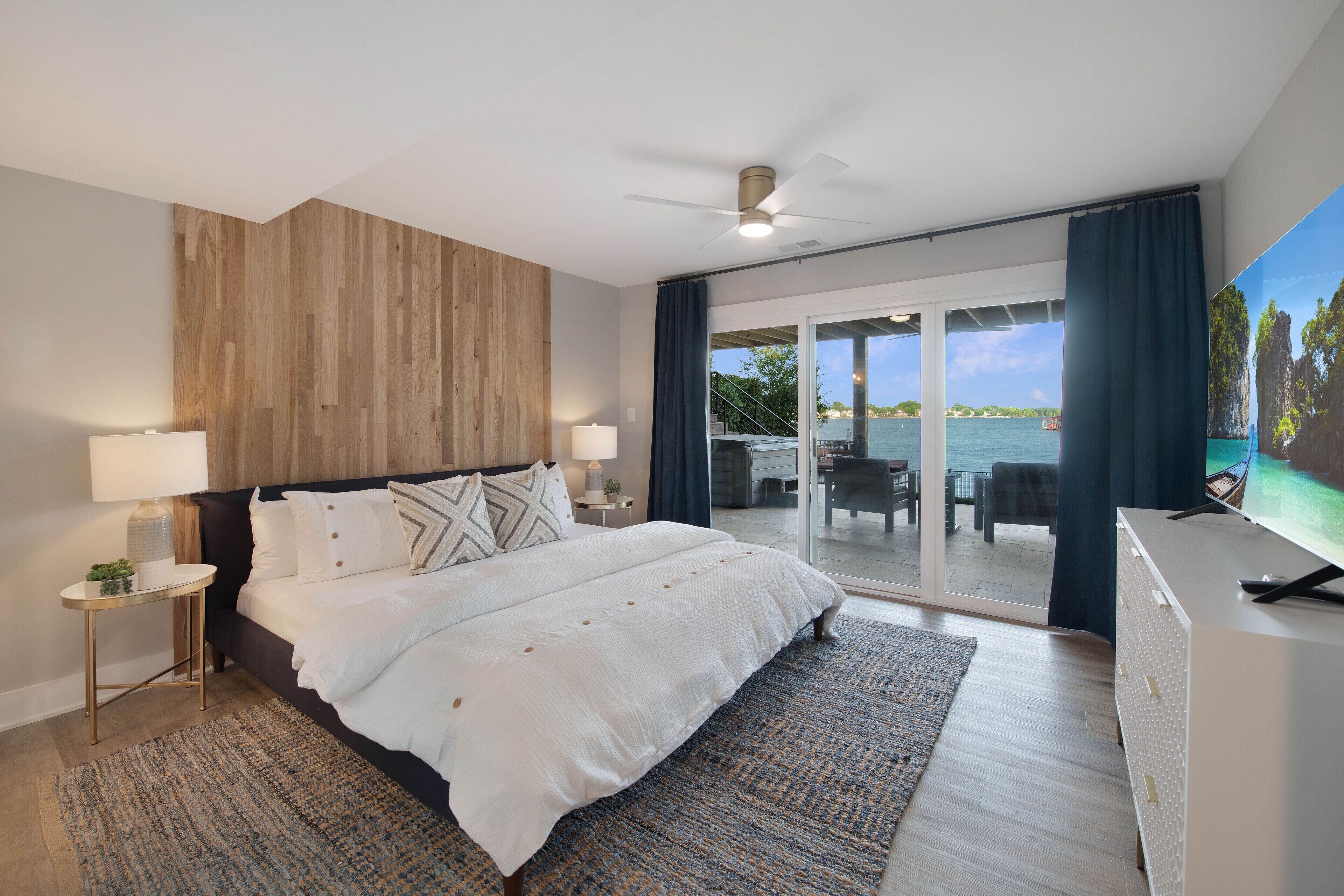 House (6 Bedrooms) | Interior