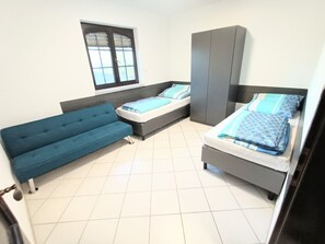 3 camere, Wi-Fi, lenzuola