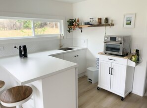 Micro-ondes, plaque de cuisson