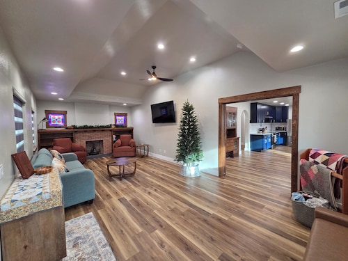 The Quilting House a charming craftsman home centrally located in Burley