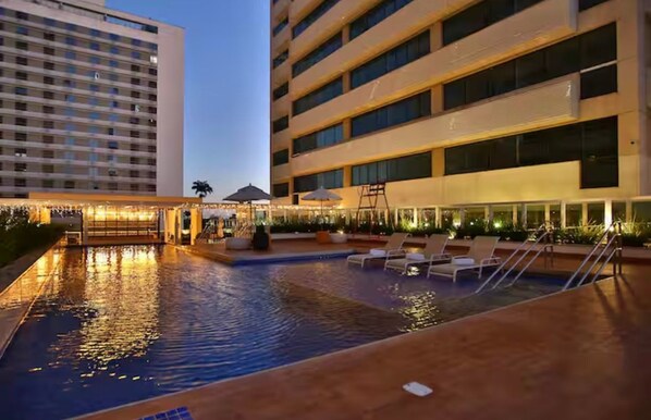 Pool - Campos Apart-Transamérica Executive LUXURY 7 - A (Campos dos Goytacazes)