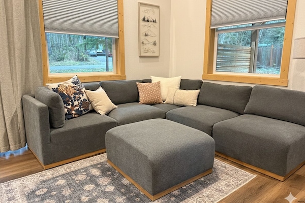 Smart-TV, peis og bøker