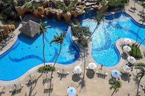 5 outdoor pools - Princess Mundo Imperial All Inclusive (Acapulco)
