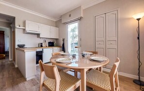 Dining - Stunning apartment in Saint-Georges-de-Didon with house sea view (Saint-Georges-de-Didon)