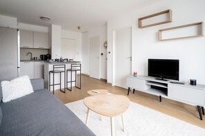 TV - Appartement Marceau - Welkeys (Vanves)