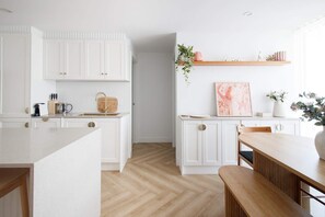 Fridge, microwave, oven, stovetop - Blush by Khove (Burleigh Heads)