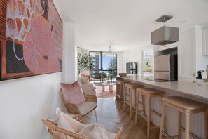 Interior - Blush by Khove (Burleigh Heads)