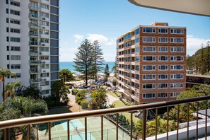 Property grounds - Blush by Khove (Burleigh Heads)