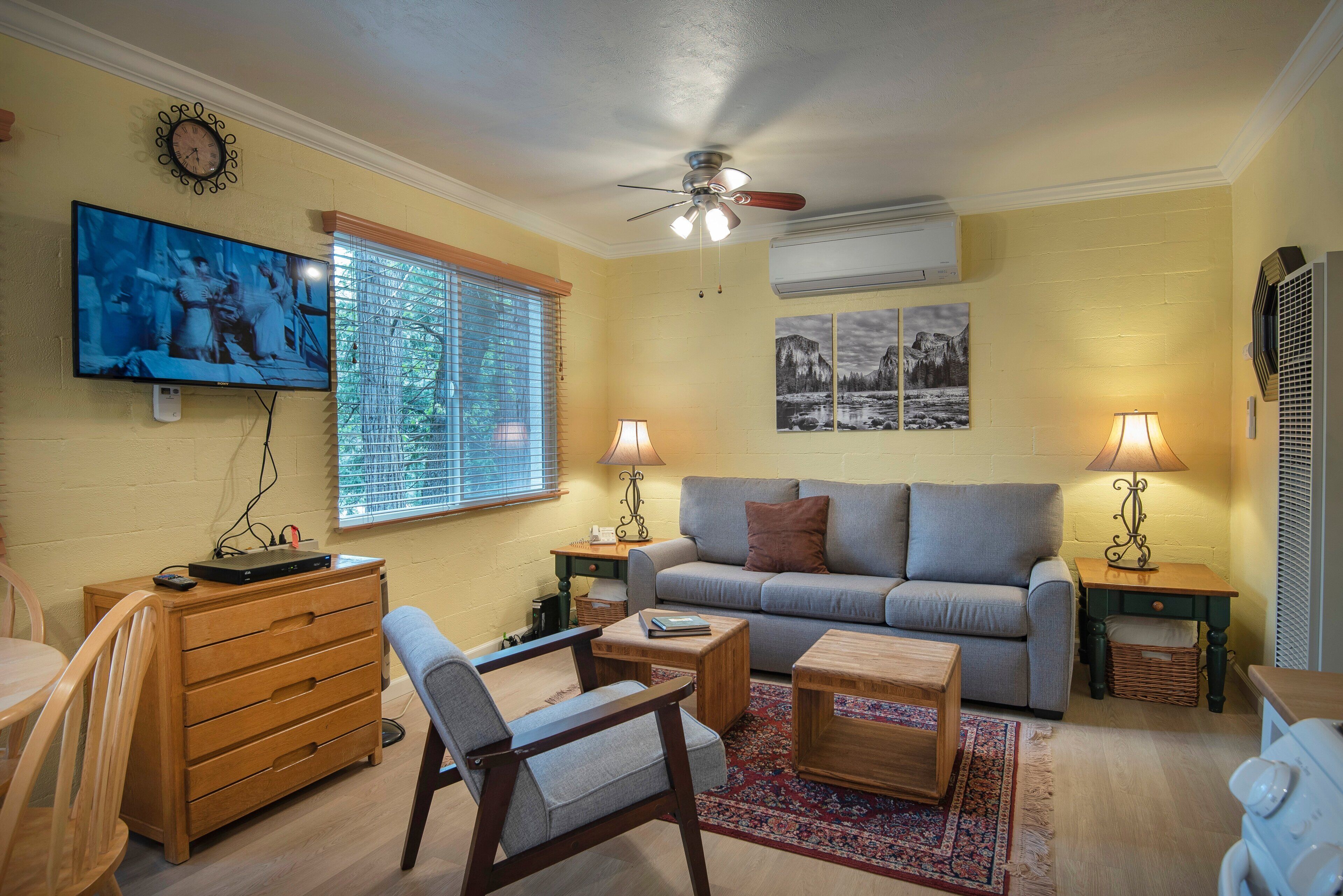 Chalet (1 Bedroom) | Interior