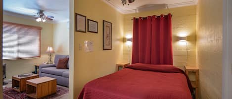 Chalet (1 Bedroom) | Interior