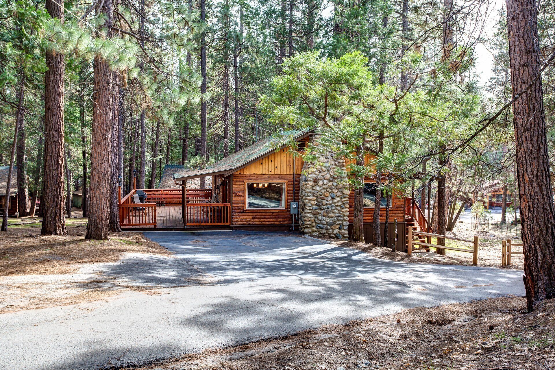 Chalet (2 Bedrooms) | Interior