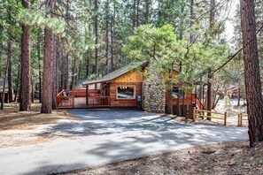 Interior - Our Yosemite Getaway (Yosemite National Park)