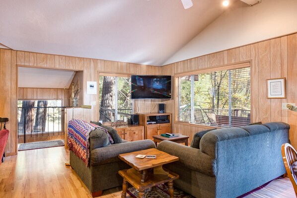 Chalet (5 Bedrooms) | Interior