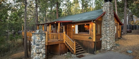 Chalet (2 Bedrooms) | Bahagian dalam