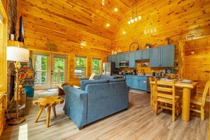 Smart-TV, Kamin, Videospiele