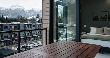 Cloudscape PenthouseRevelstoke Vacations