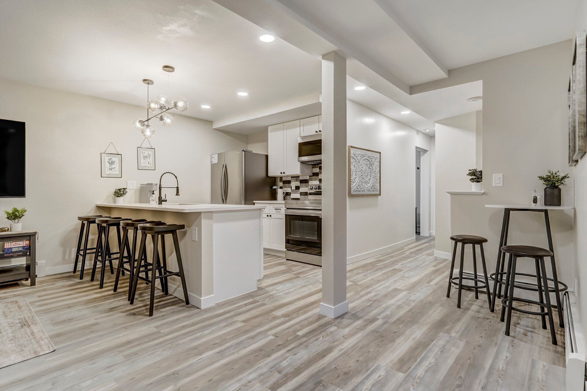 House (2 Bedrooms) | Interior