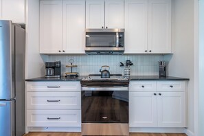 Interior - 18 Huntcliff Dr, Cartersville (Cartersville)