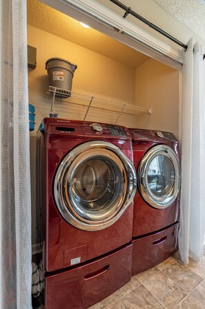 Interior - 106 Middlebrook Dr, Cartersville (Cartersville)