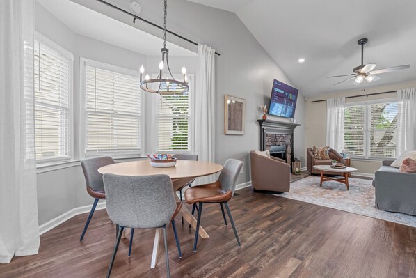 Interior - 13 Huntcliff Dr Cartersville (Cartersville)