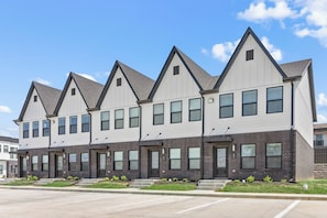Interior - 111 Hickory Grove Blvd Unit #B5 (Clarksville)
