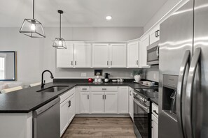 Interior - 111 Hickory Grove Blvd Unit #B5 (Clarksville)