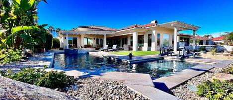 Villa (3 Bedrooms) | Interior